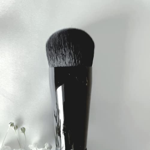 Pro Liquid Foundation Brush