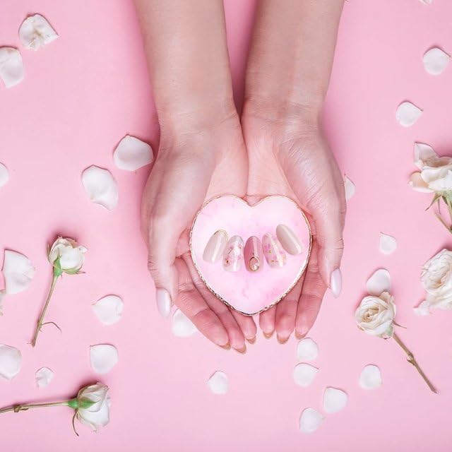 2Pcs Heart-Shaped Resin Nail Art Palette, Gold Edge Round Makeup Mixing Palette, Nail Polish Plate, Nail Art Display Board Makeup Plate Cosmetic Mixing Tools Makeup Palettes