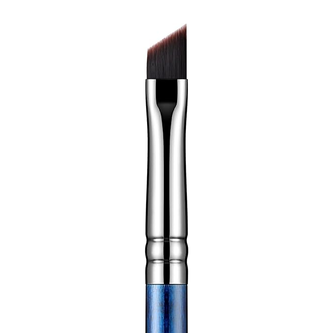 Eyeliner Brush Fine Angled - PRO Precision Gel Eye Liner Makeup Brush -Ultra Thin Slanted Flat Angle - Premium Cruelty Free Synthetic Bristles (E835 Blue)