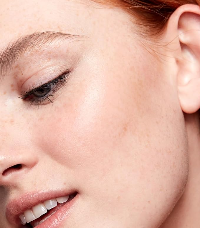 MAKE Beauty - Diffusion Dew - Radiant Skin Tint (Fair 01)