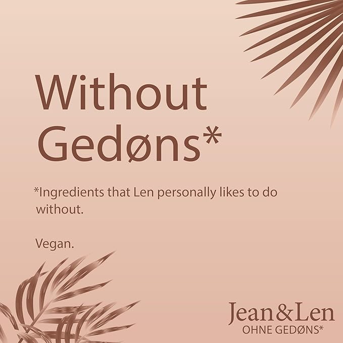 Pure 2in1 Compact Powder Feather Light 02 Sand by Jean&Len, for a flawless transition and natural look, lasts 24 hours, with organic ingredients, vegan