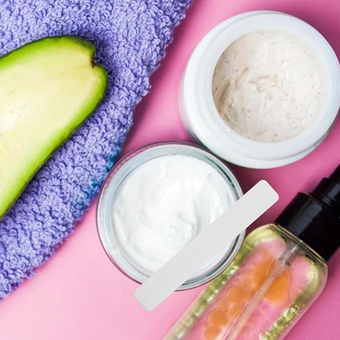 50pcs Soft Film Stick Cream Spoon Cream Spatulas Beauty Spoons Plastic Scrapers Face Mask Scrapers Makeup Spatulas Cosmetic Scrapers Beauty Accessories Beauty Supplies Makeup Tools