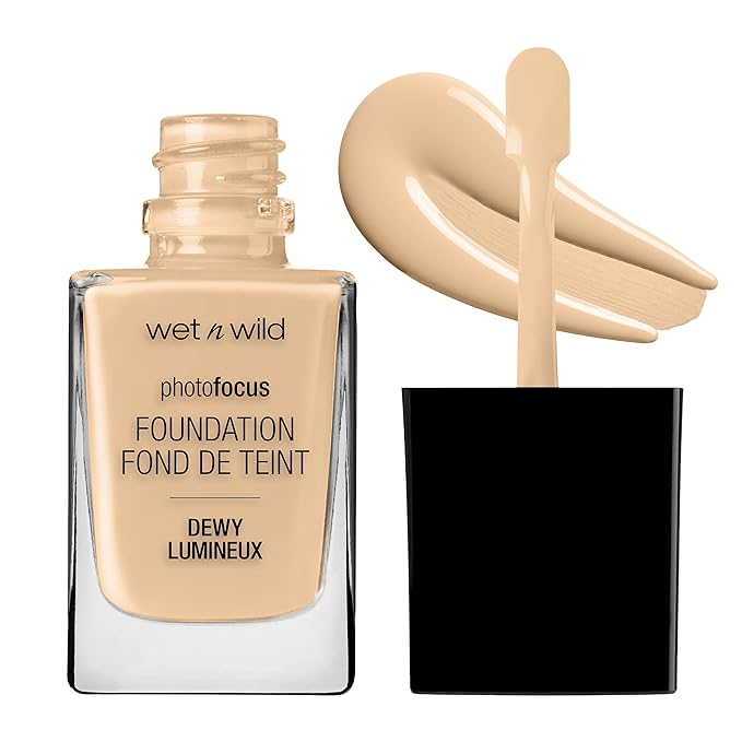 wet n wild Photo Focus Dewy Liquid Foundation Makeup Soft Beige & Nude Ivory