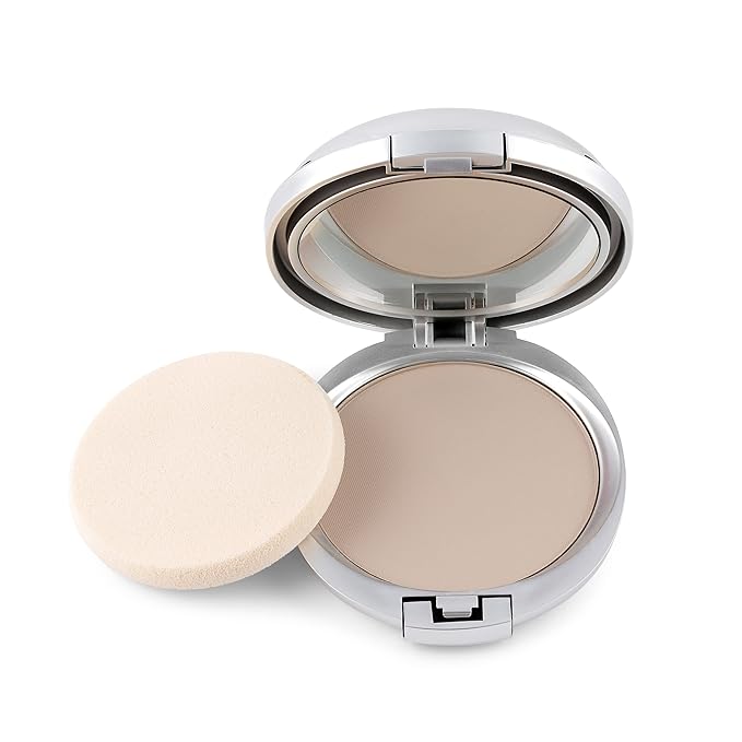 Pressed Mineral Foundation With Vitamin for a Natural Silky Finish
