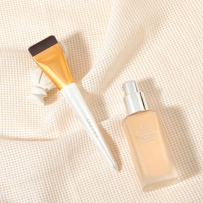 docolor Flat Foundation Brush for Liquid Makeup,Ultra Thin Liquid Foundation Brushes Premium Makeup Face Brush for Blending, Cream, Thin Foundation Brush Makeup Tool Face Foundation Flat Brush